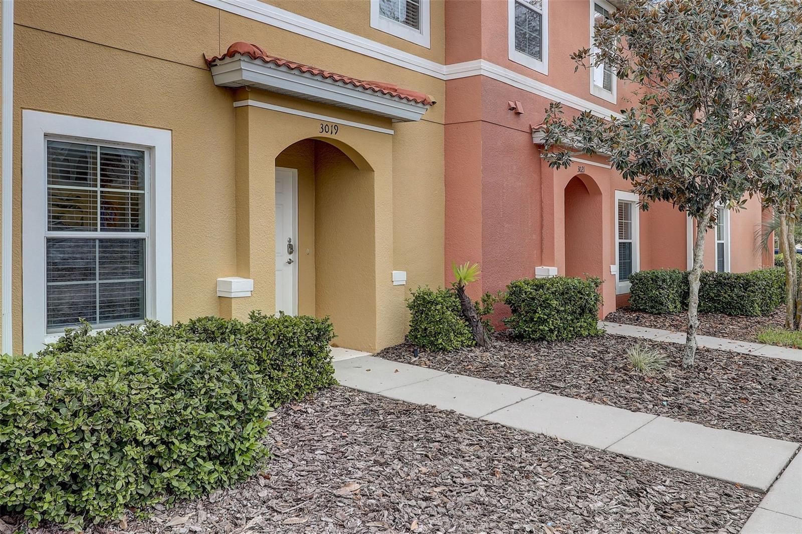 Image 2 of 49 For 3019 White Orchid Road
