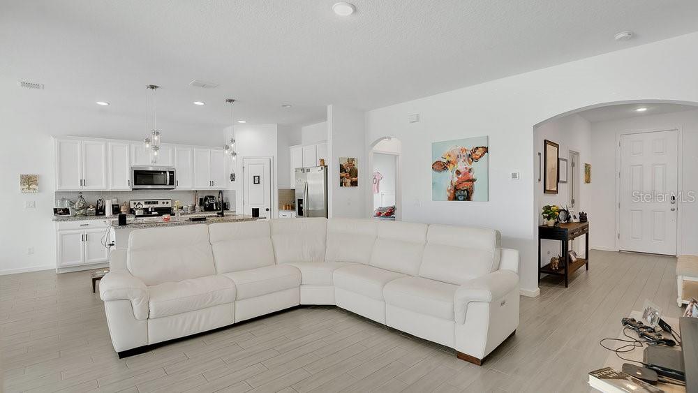 Image 4 of 28 For 6013 Mount Zion Circle