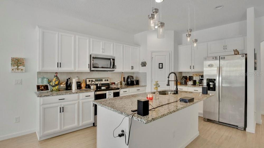 Image 8 of 28 For 6013 Mount Zion Circle
