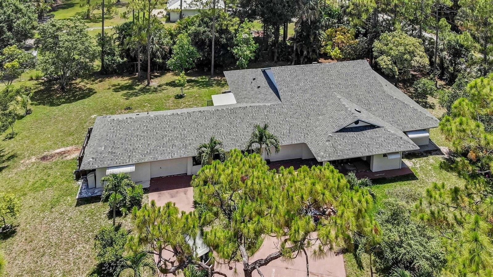 Image 2 of 9 For 16476 107th Drive N