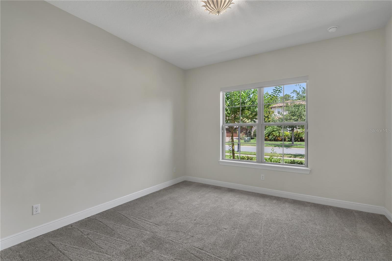 Image 19 of 55 For 11741 Savona Way