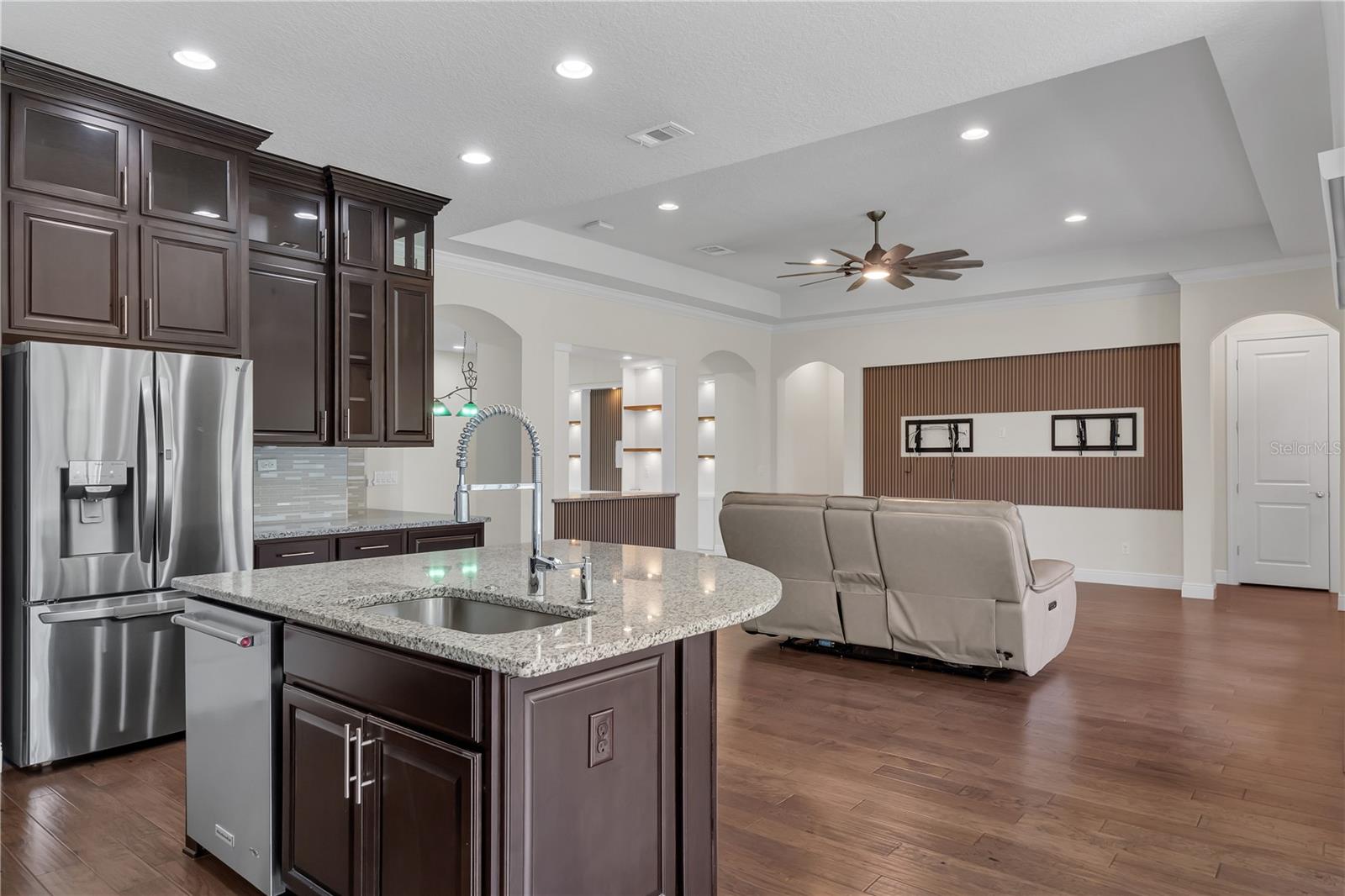 Image 39 of 55 For 11741 Savona Way