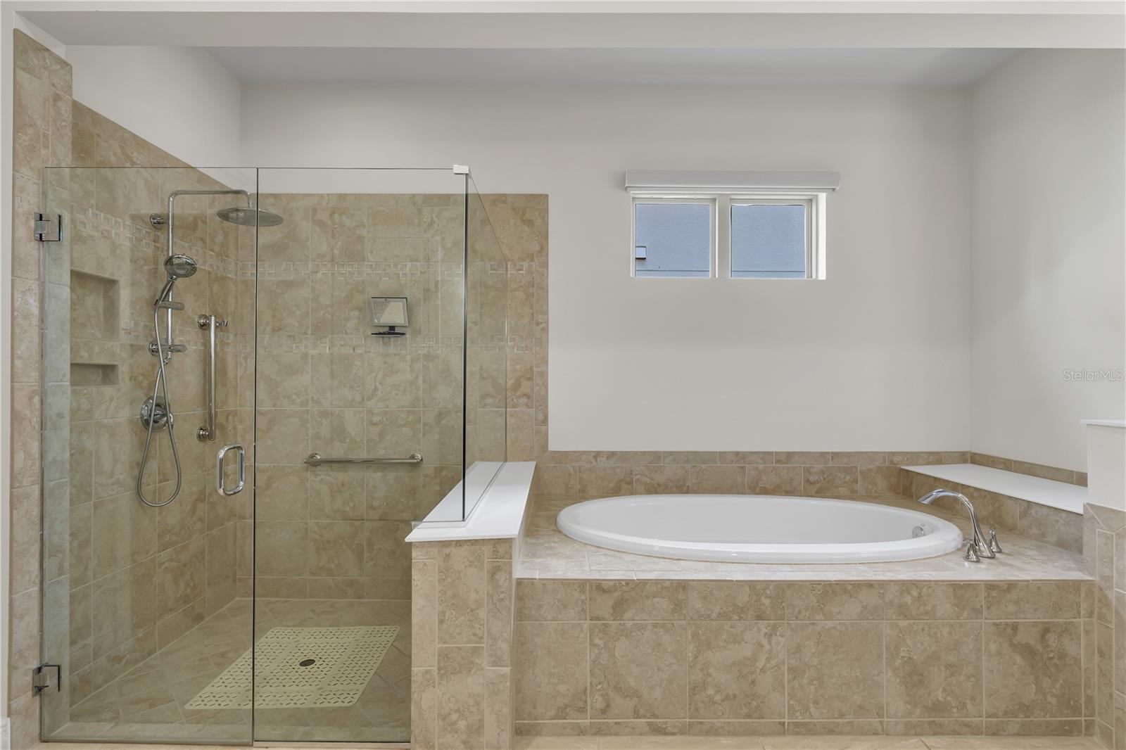 Image 46 of 55 For 11741 Savona Way