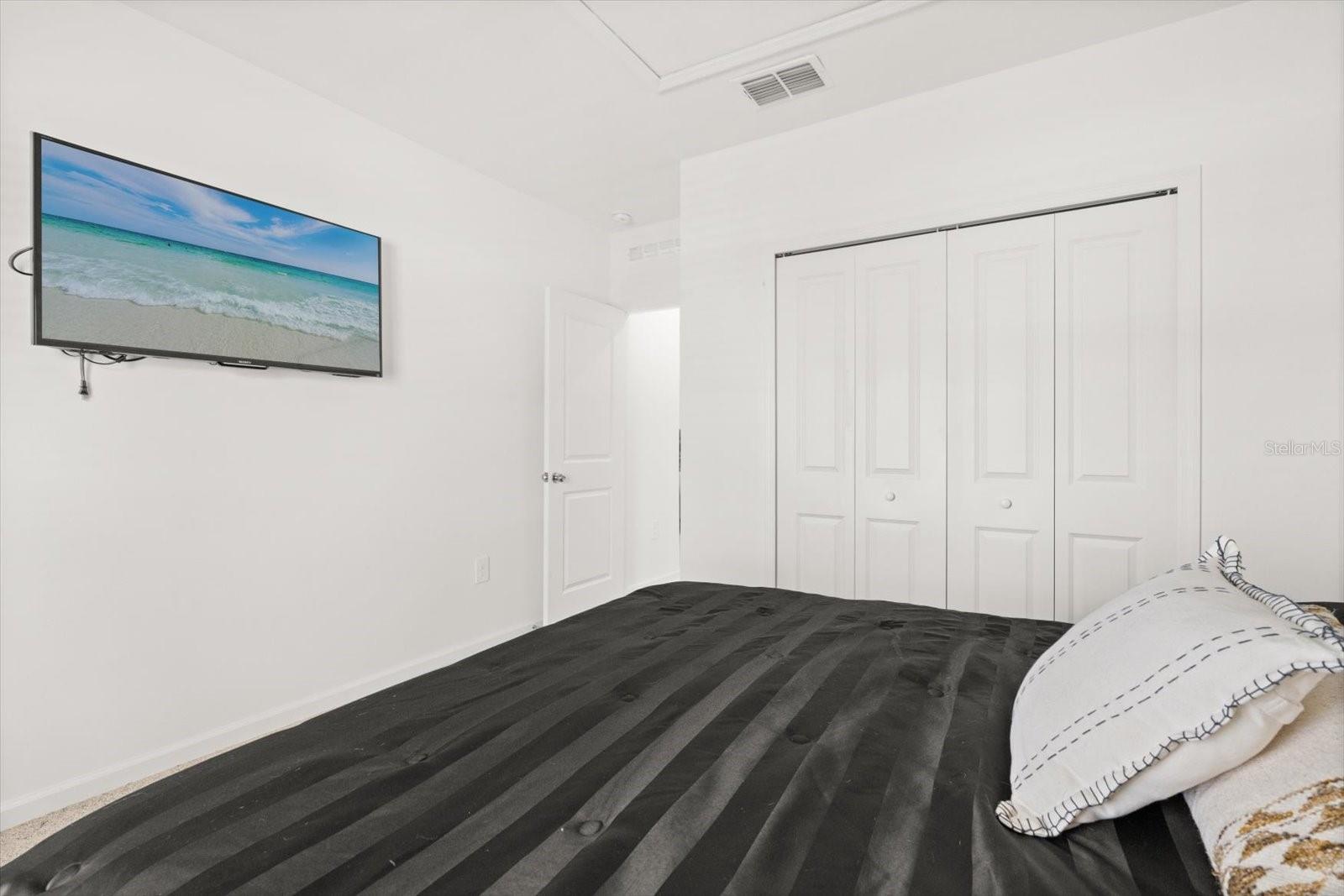 Image 12 of 36 For 1209 Deepwater Circle