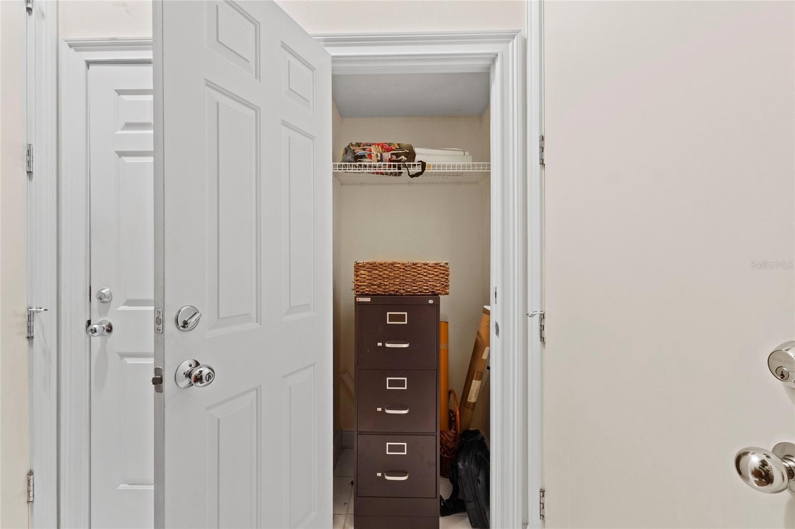 Image 35 of 38 For 548 Hyer Avenue 1