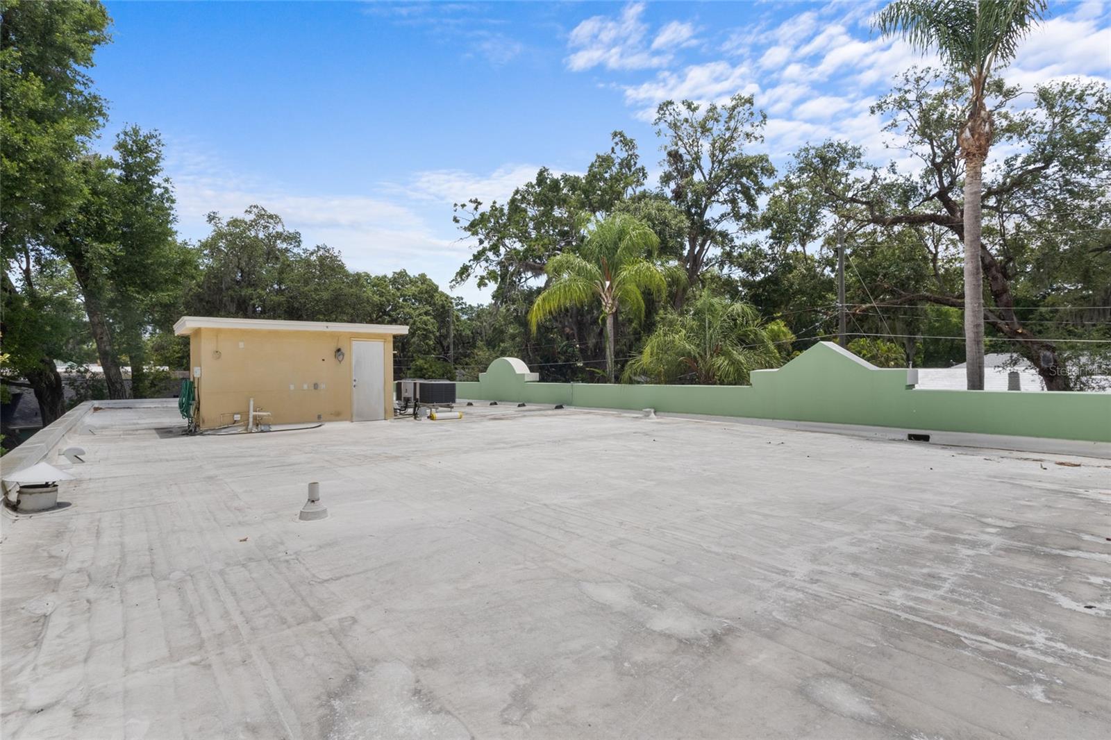 Image 36 of 38 For 548 Hyer Avenue 1