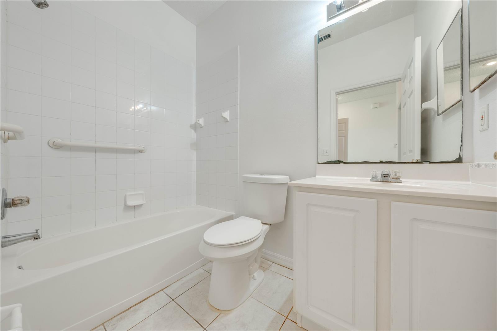 Image 30 of 45 For 130 Club Villas Lane