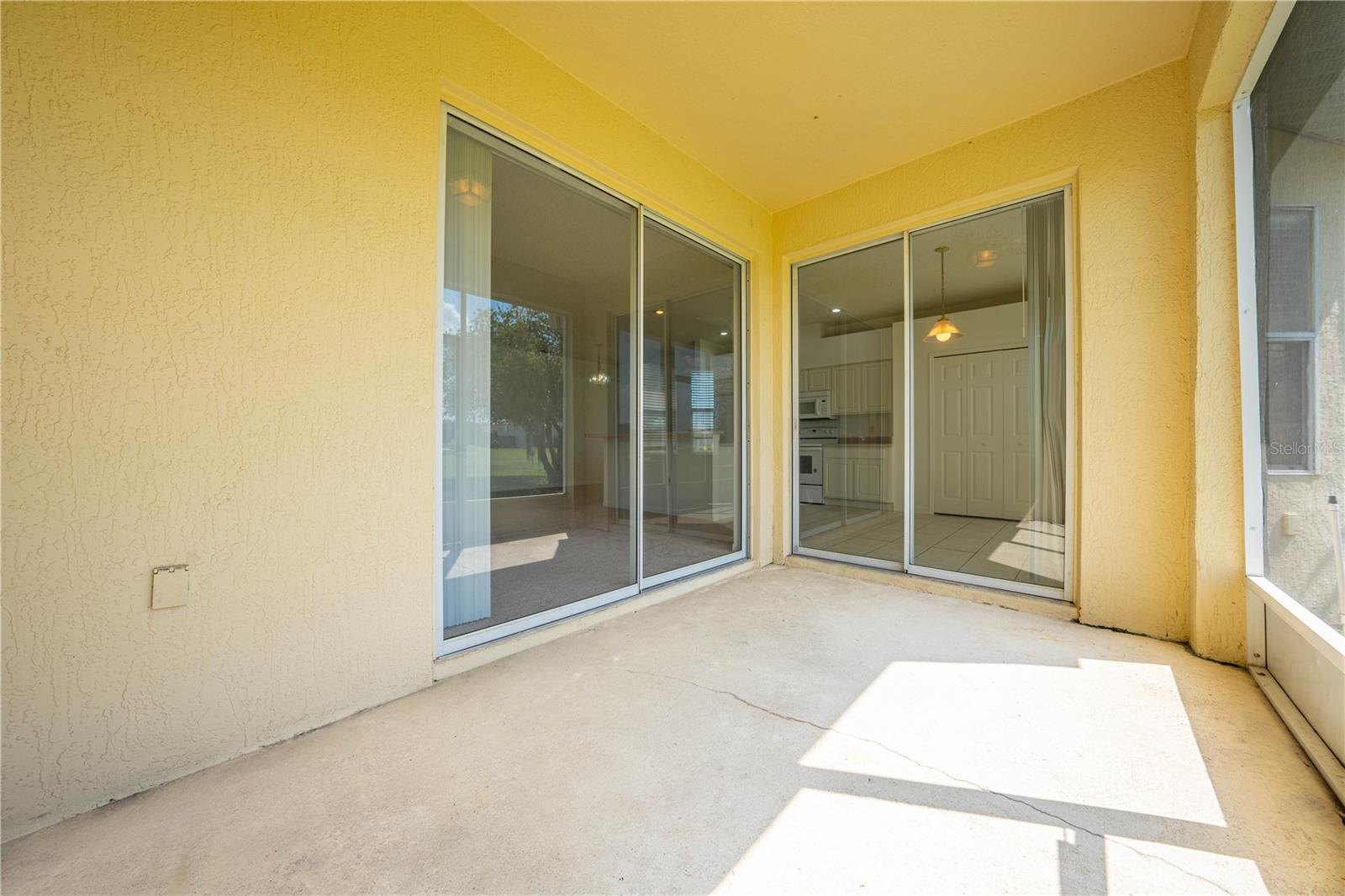 Image 34 of 45 For 130 Club Villas Lane
