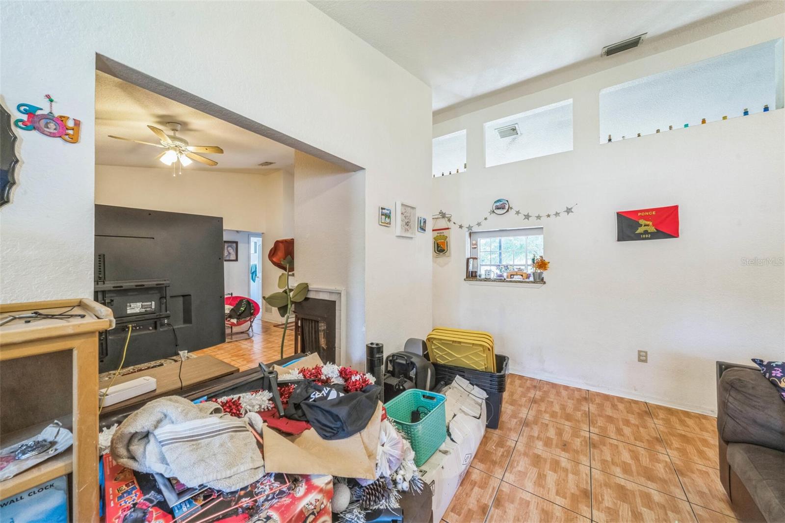 Image 11 of 30 For 1460 Spring Ridge Circle