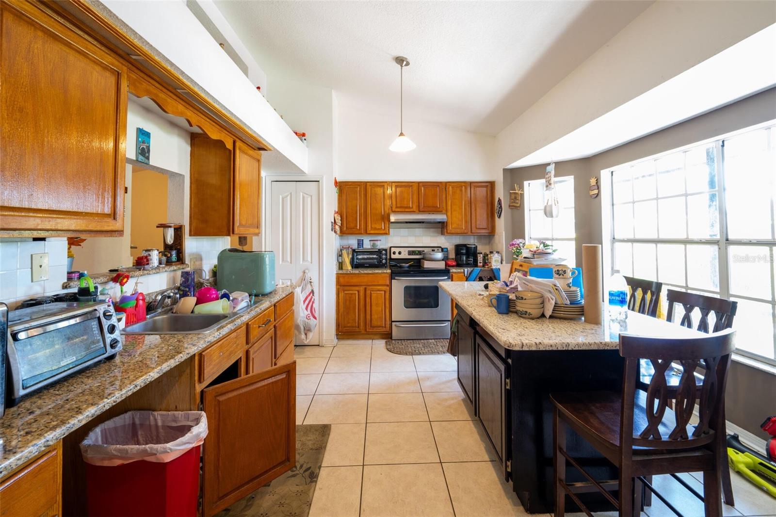 Image 15 of 30 For 1460 Spring Ridge Circle