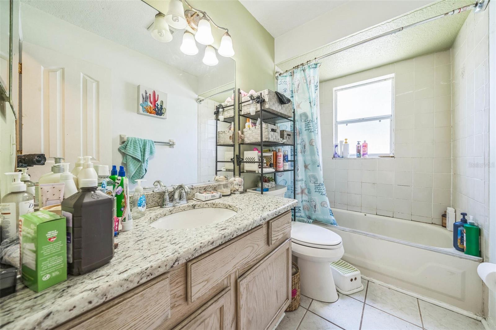 Image 23 of 30 For 1460 Spring Ridge Circle