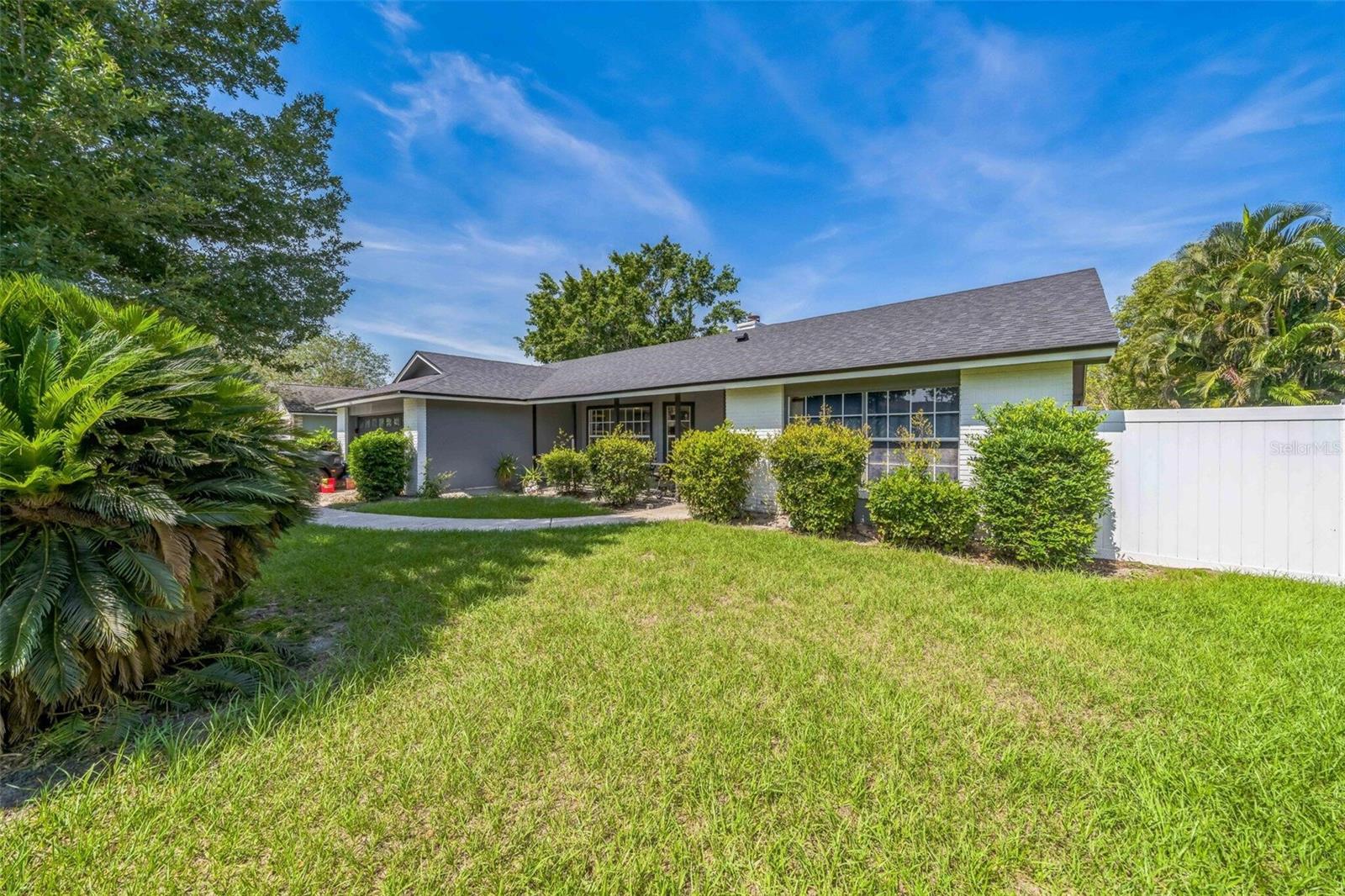Image 3 of 30 For 1460 Spring Ridge Circle