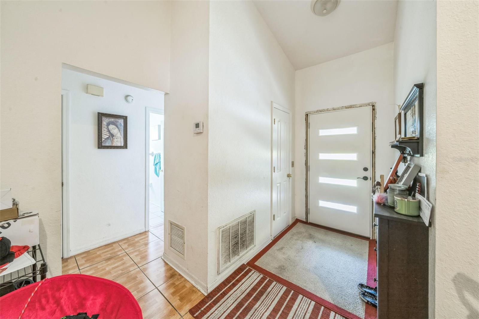 Image 7 of 30 For 1460 Spring Ridge Circle
