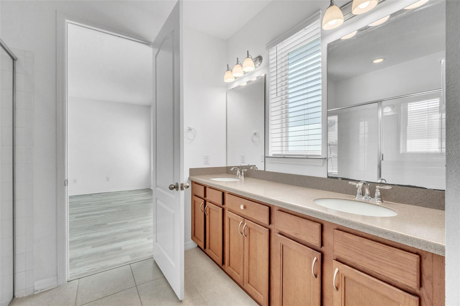 Image 25 of 57 For 8518 Nemours Parkway