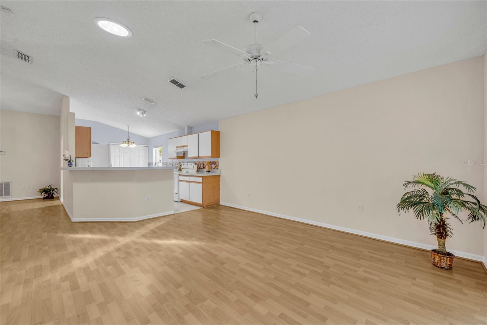 Image 15 of 53 For 1181 Welch Hill Circle