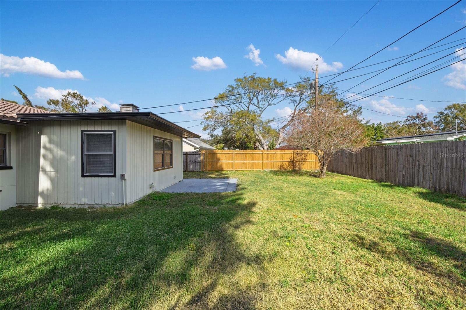 Image 2 of 36 For 1073 Kenwood Drive