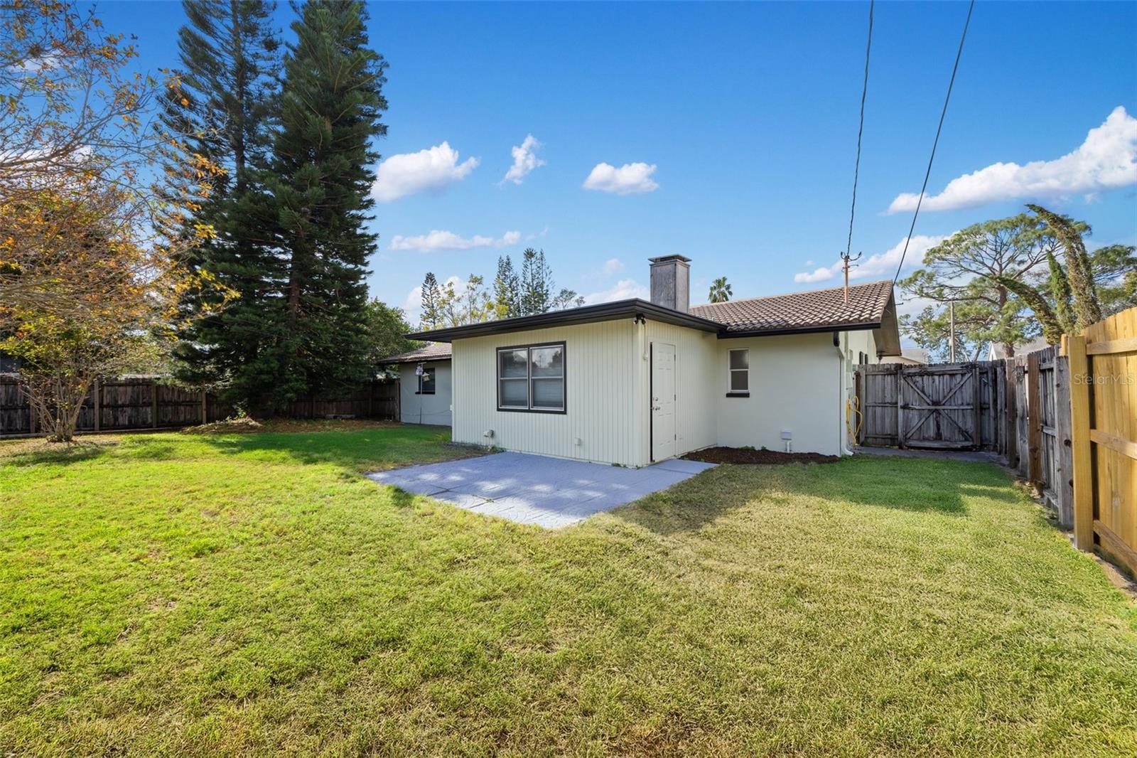 Image 33 of 36 For 1073 Kenwood Drive