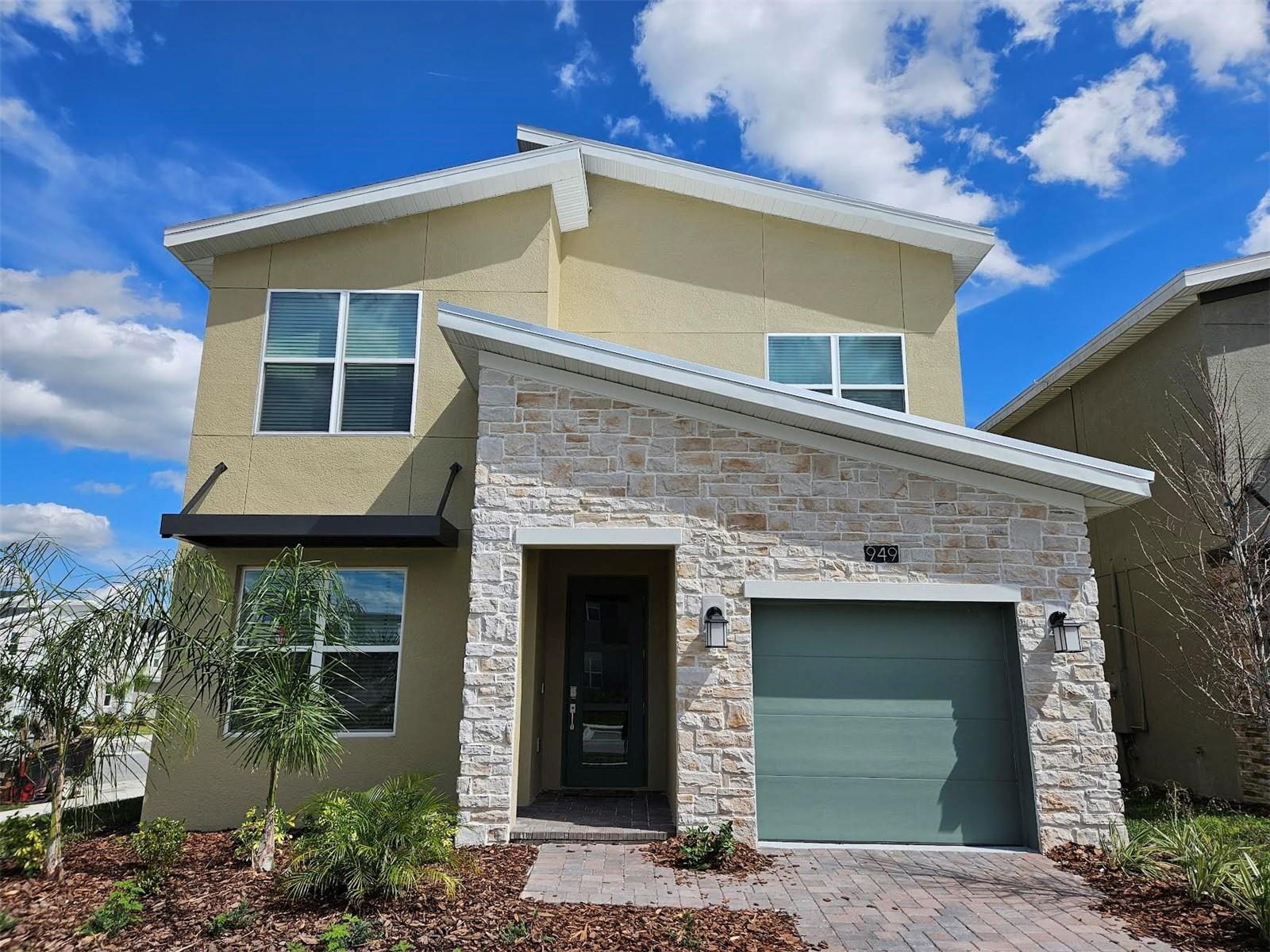 Details for 949 Leader Street, DAVENPORT, FL 33896