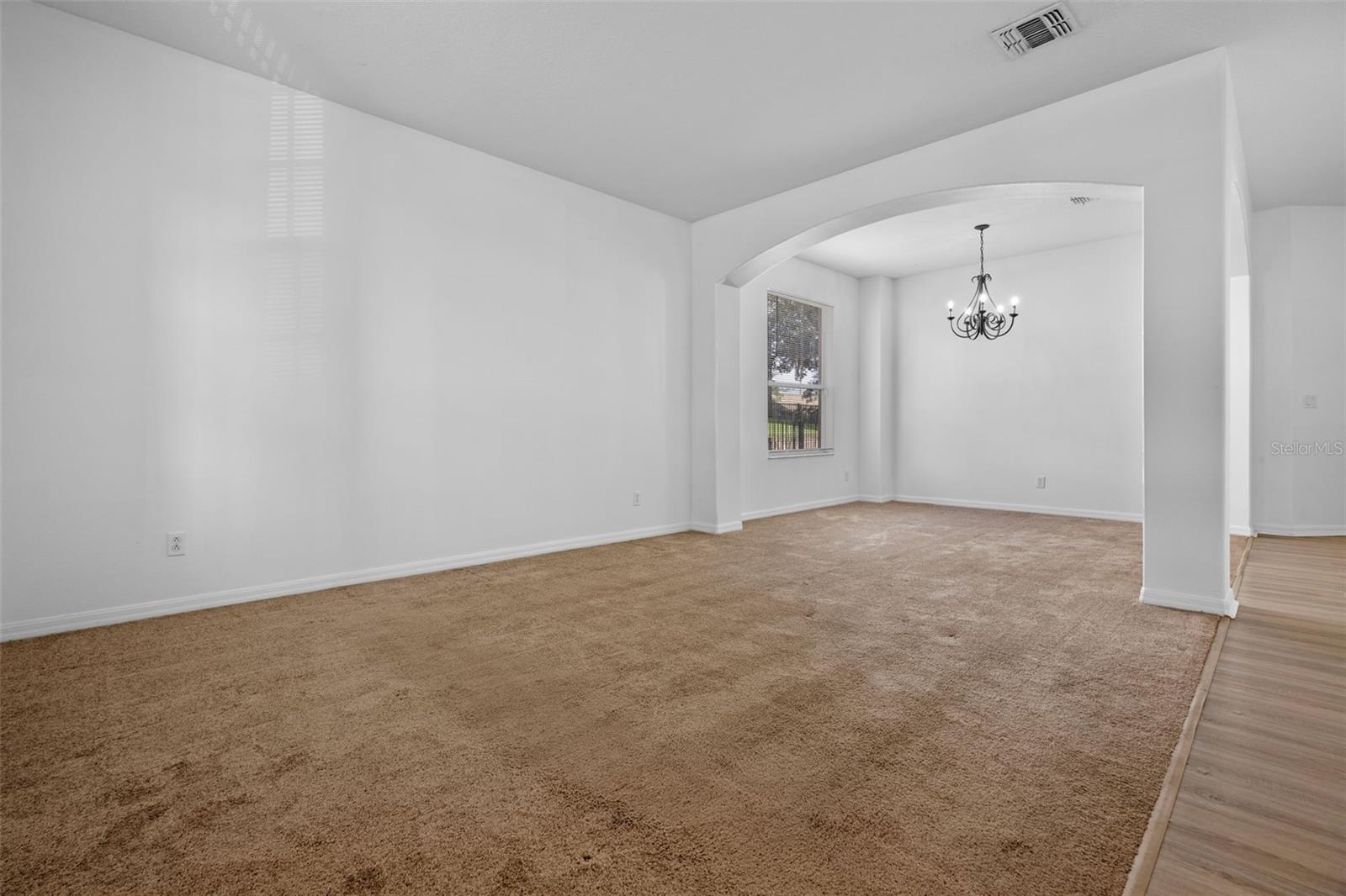Image 12 of 40 For 12824 Cloverdale Lane