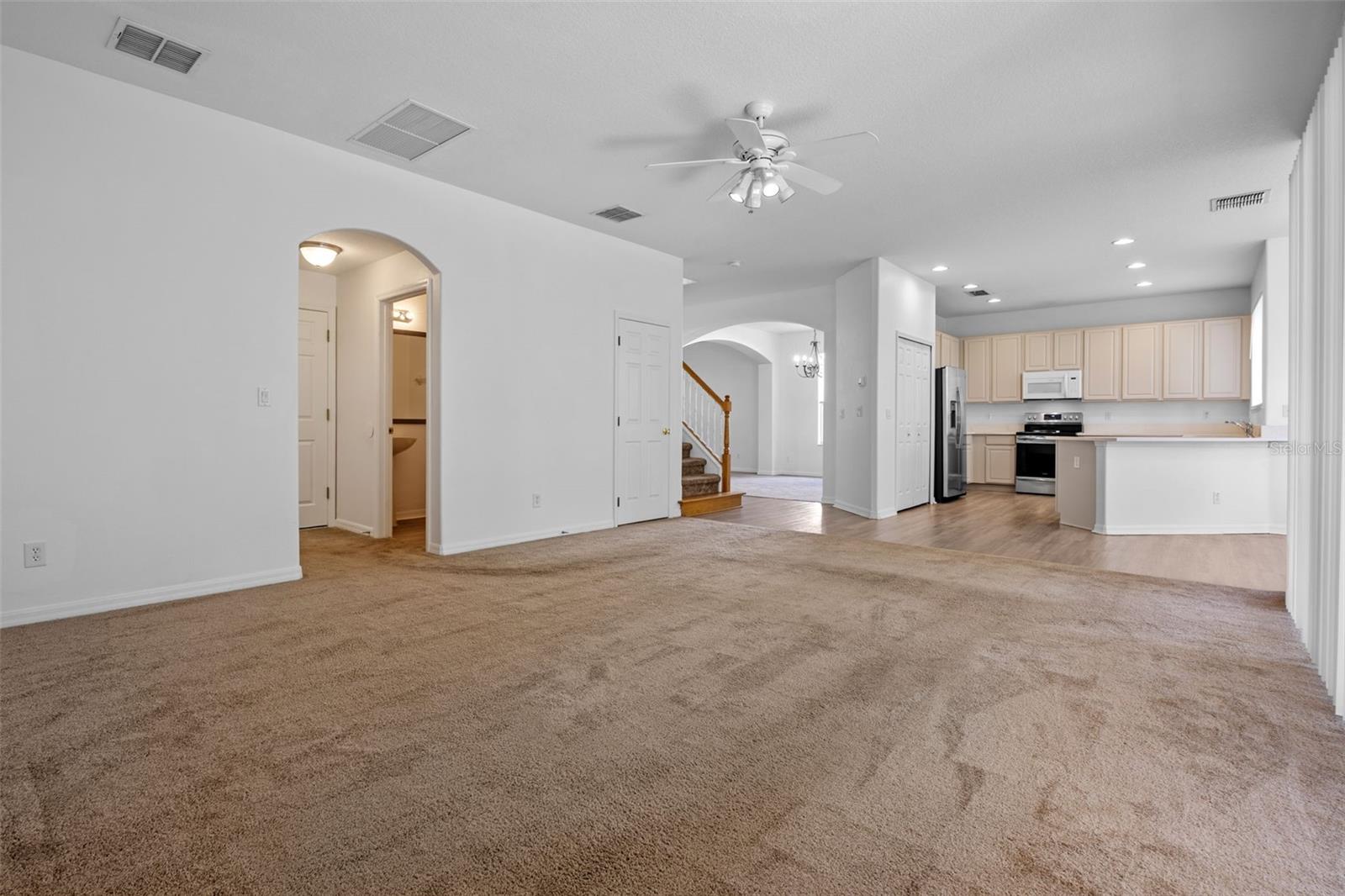 Image 14 of 40 For 12824 Cloverdale Lane
