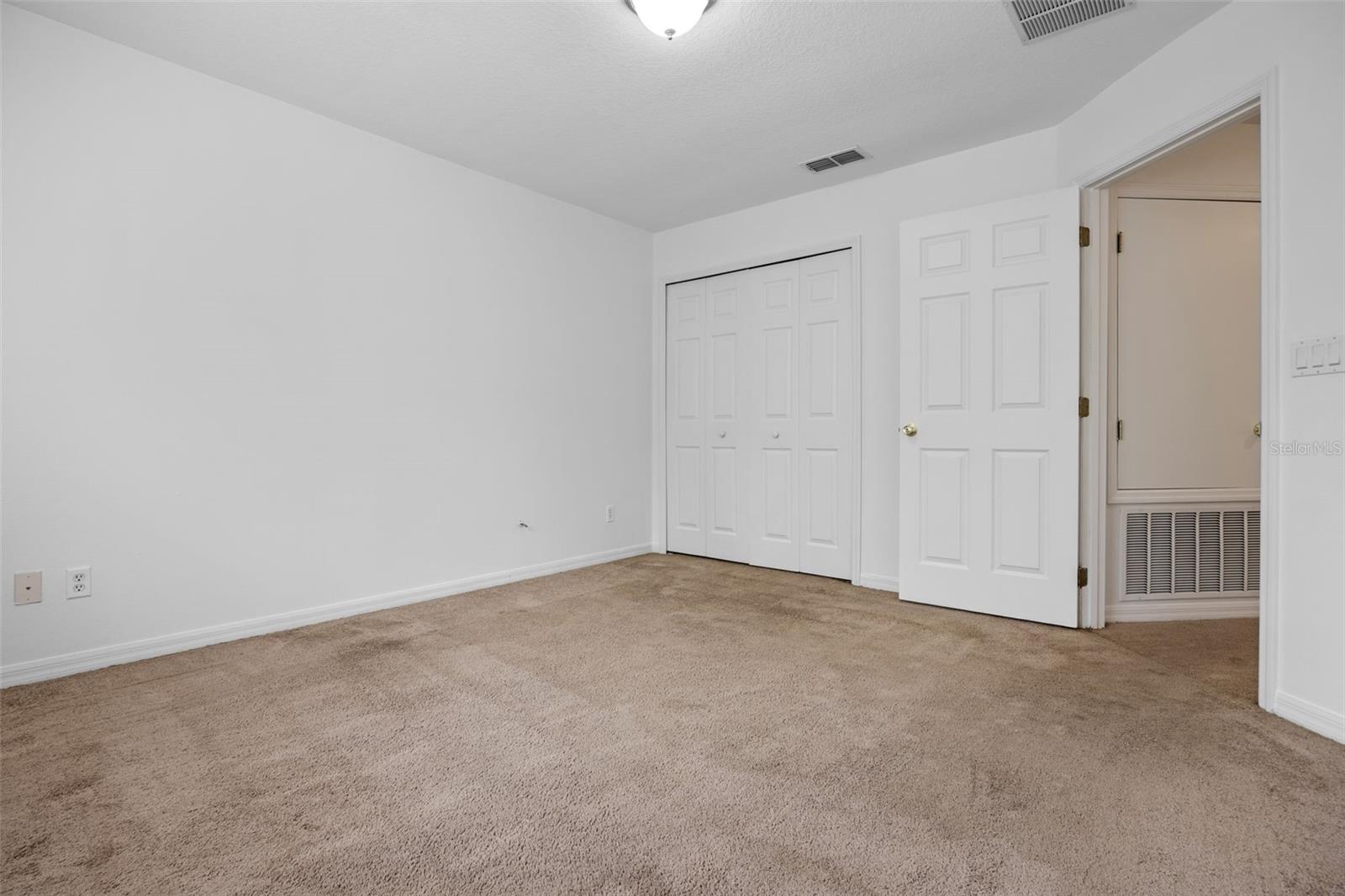Image 24 of 40 For 12824 Cloverdale Lane