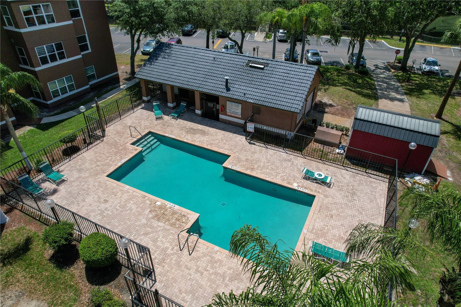 Image 3 of 20 For 4528 Commander Drive 2033