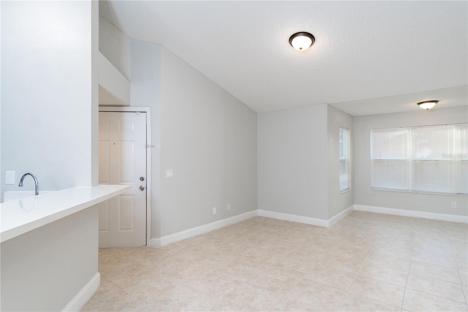 Image 8 of 20 For 4528 Commander Drive 2033
