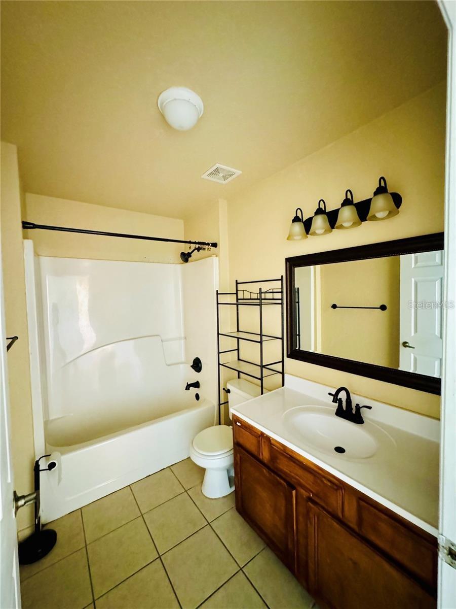 Image 4 of 15 For 305 31st Street