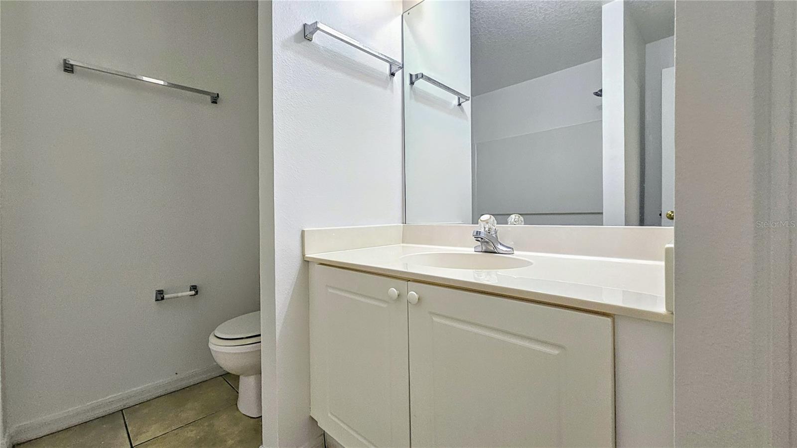 Image 17 of 21 For 8807 Grand Palms Circle A