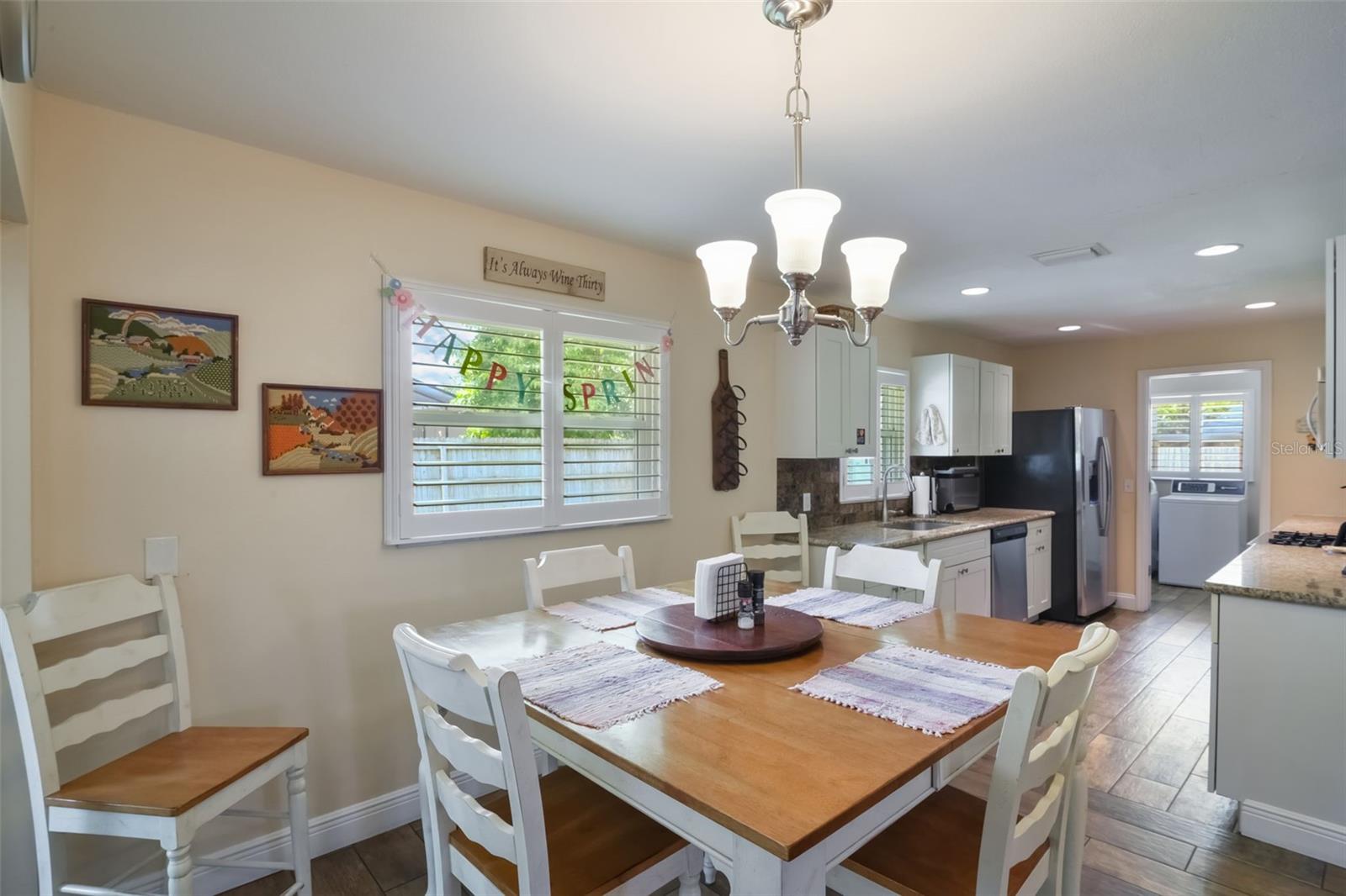 Image 11 of 42 For 704 Tangerine Court
