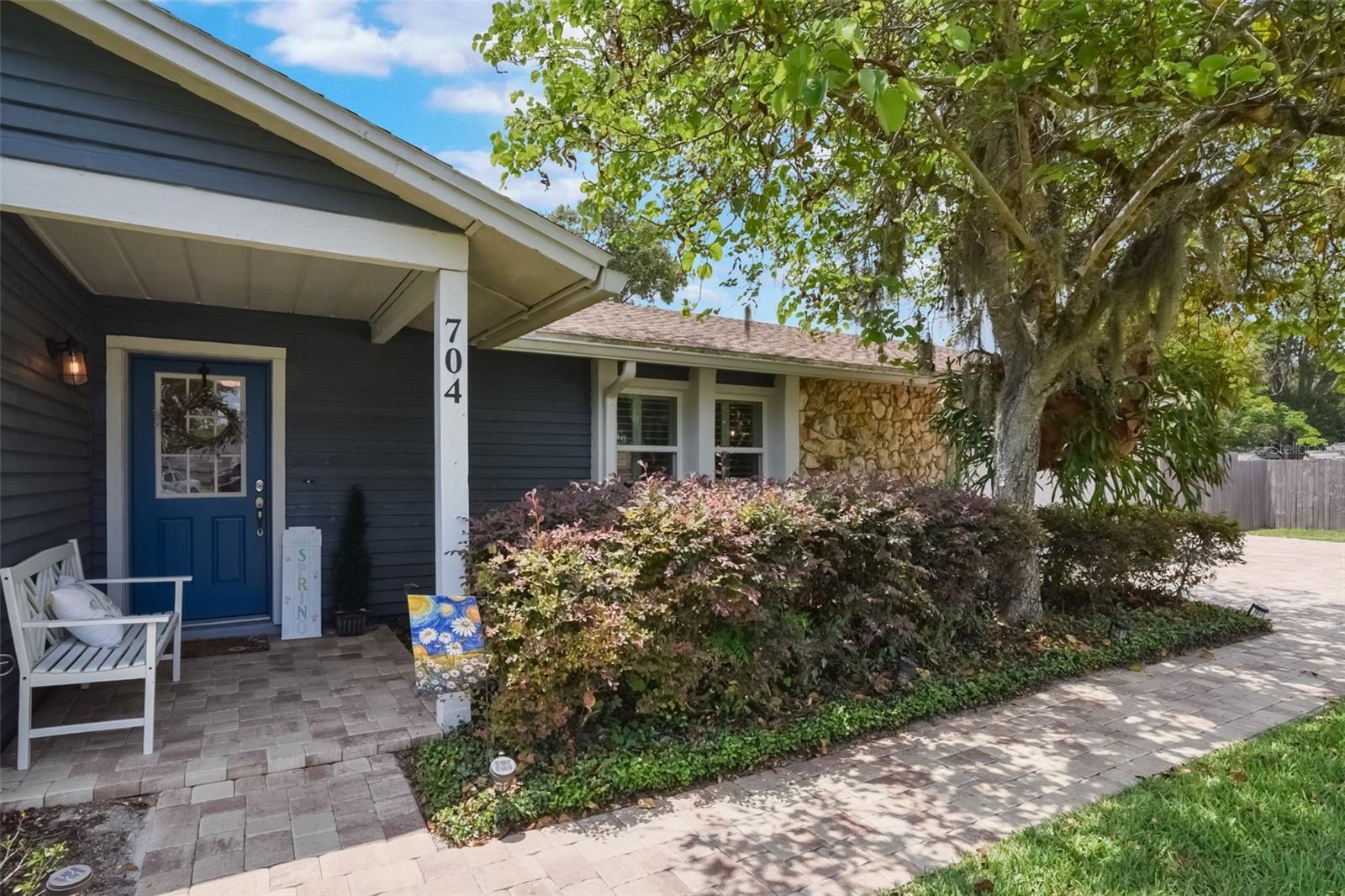 Image 3 of 42 For 704 Tangerine Court