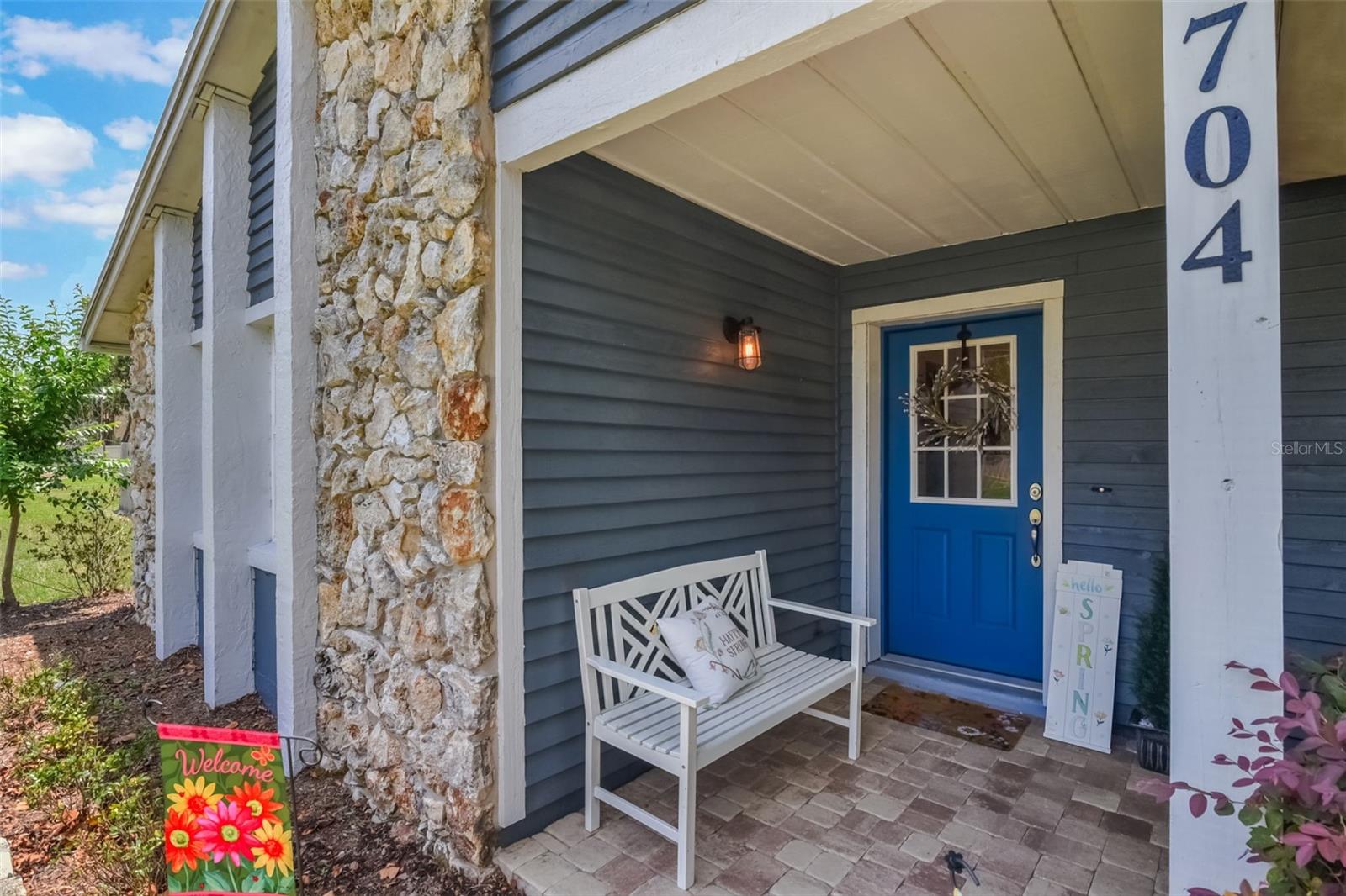 Image 4 of 42 For 704 Tangerine Court