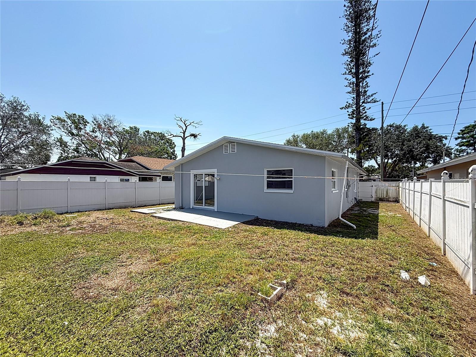 Image 26 of 33 For 1755 Shore Acres Boulevard Ne