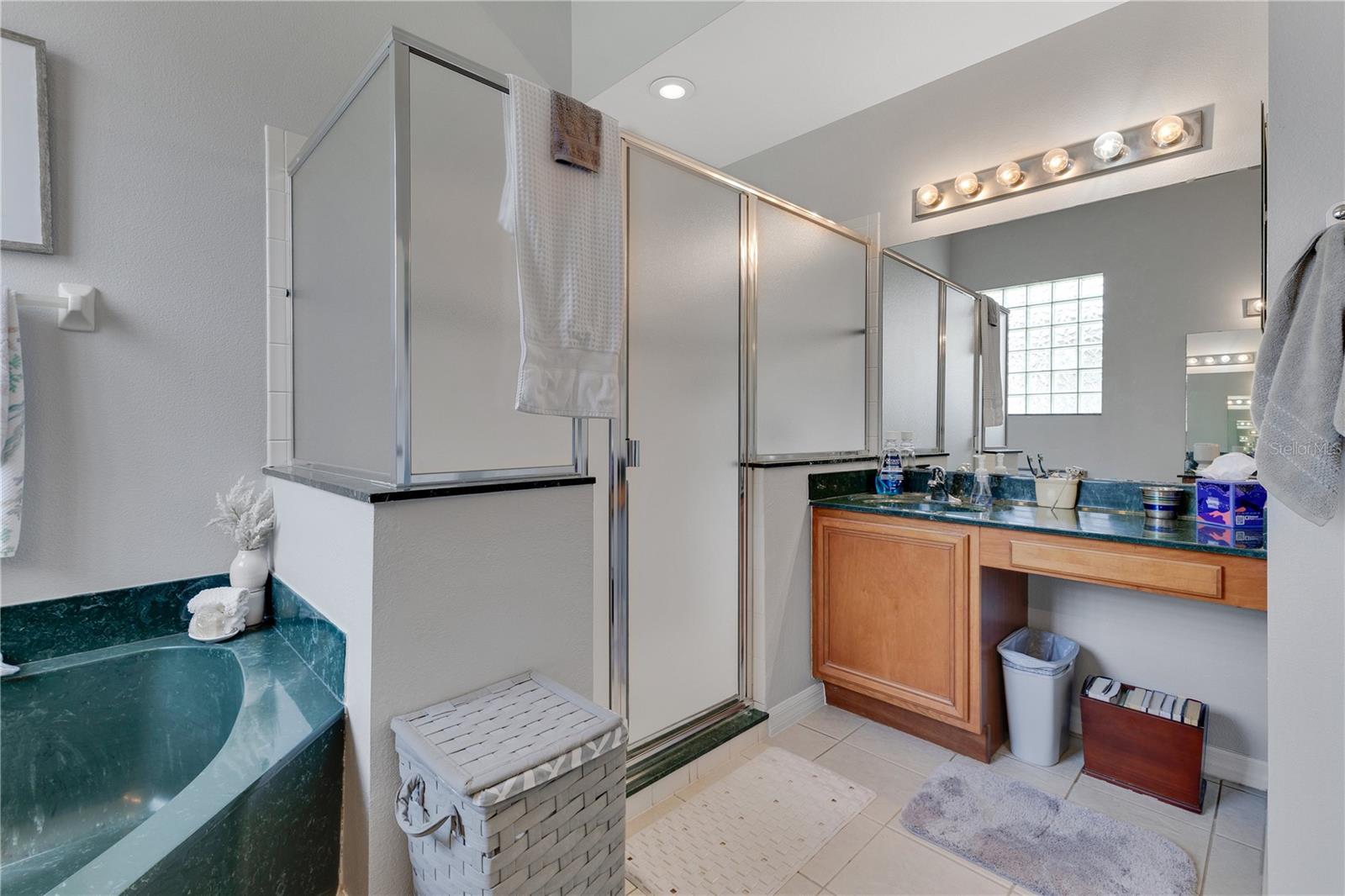 Image 18 of 47 For 4221 Kezar Court
