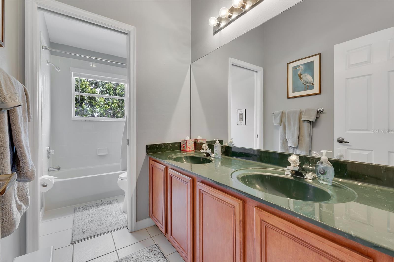 Image 23 of 47 For 4221 Kezar Court