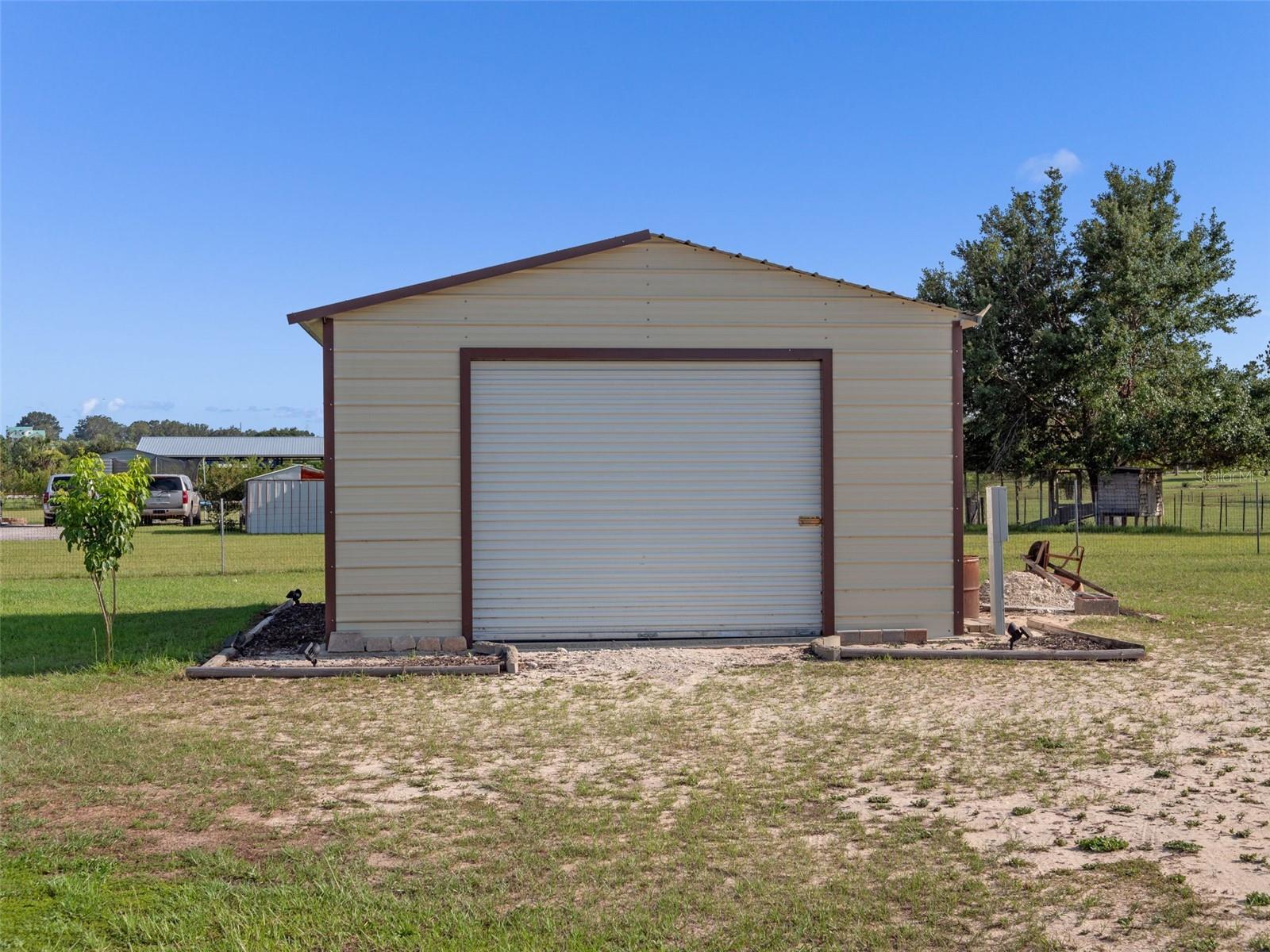 Image 17 of 27 For 8013 Sergeant Pepper Drive