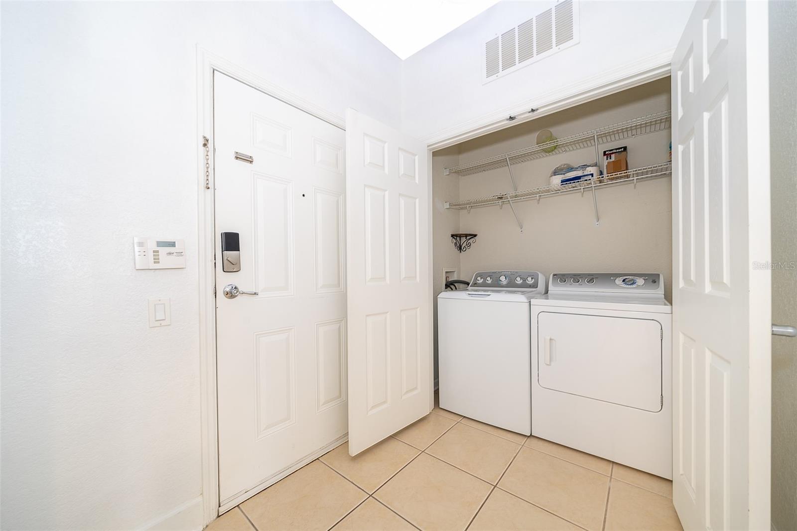Image 5 of 26 For 3344 Robert Trent Jones Drive 10205