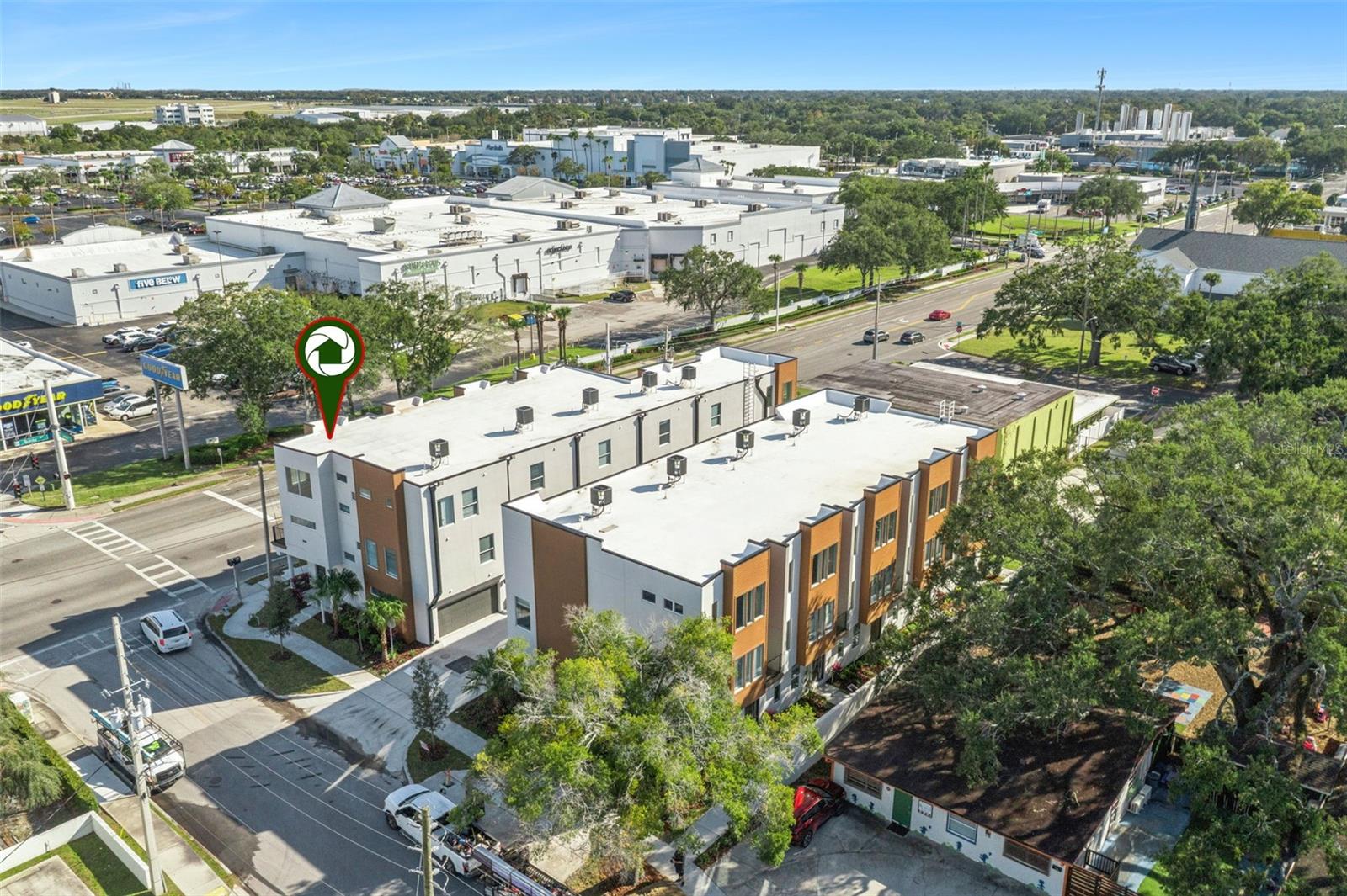 Image 20 of 22 For 544 Bumby Avenue 3