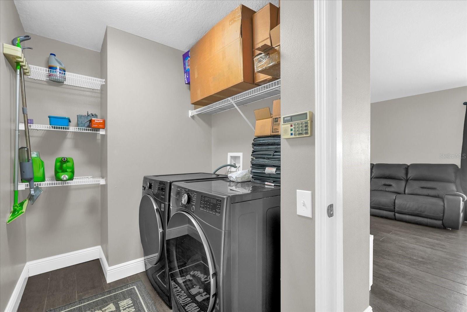 Image 23 of 29 For 10930 Buckwater Court