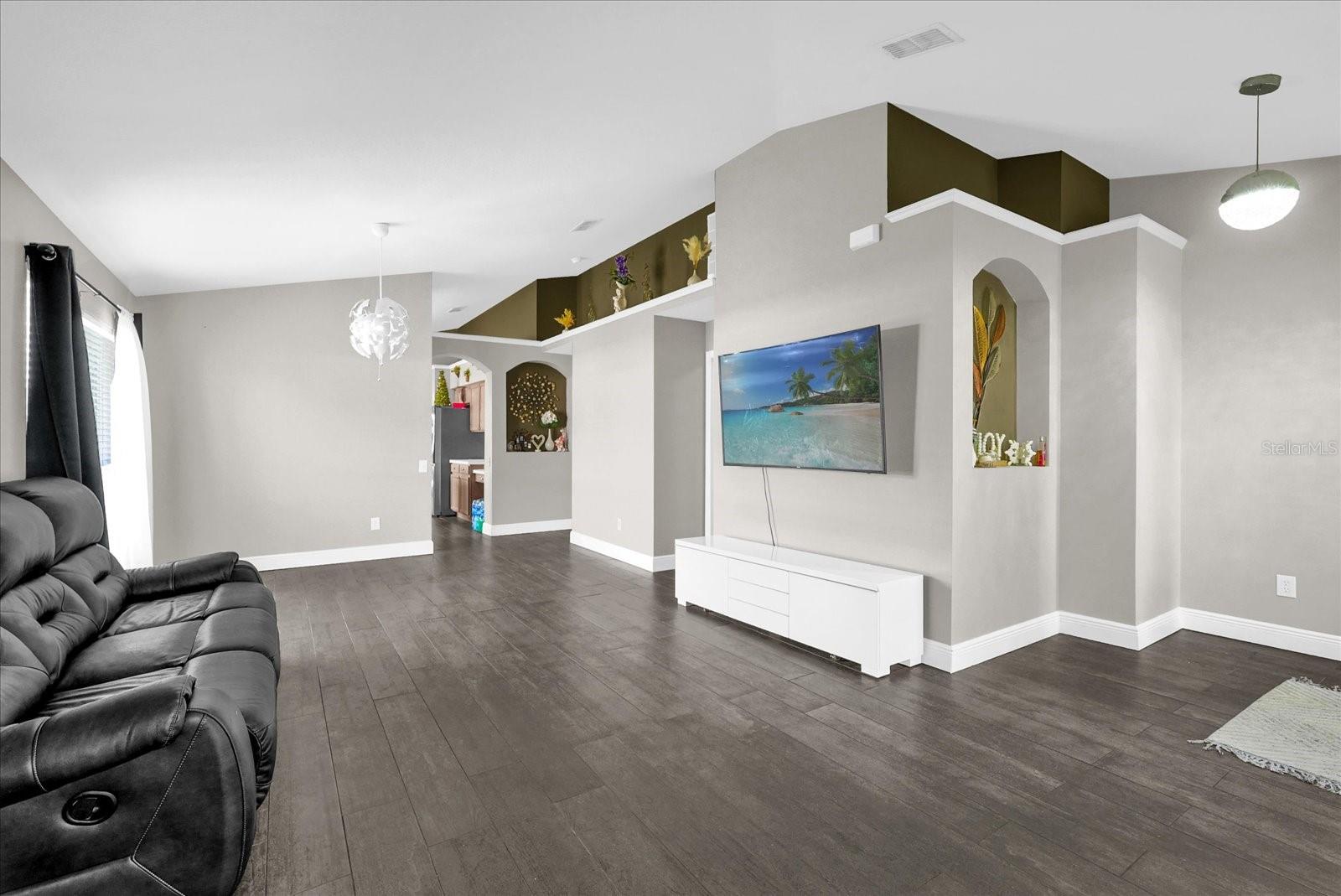 Image 3 of 29 For 10930 Buckwater Court