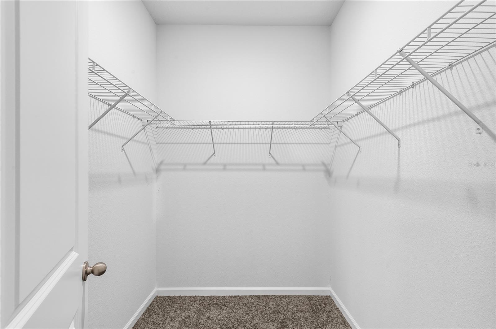 Image 11 of 23 For 6015 Vermont Street