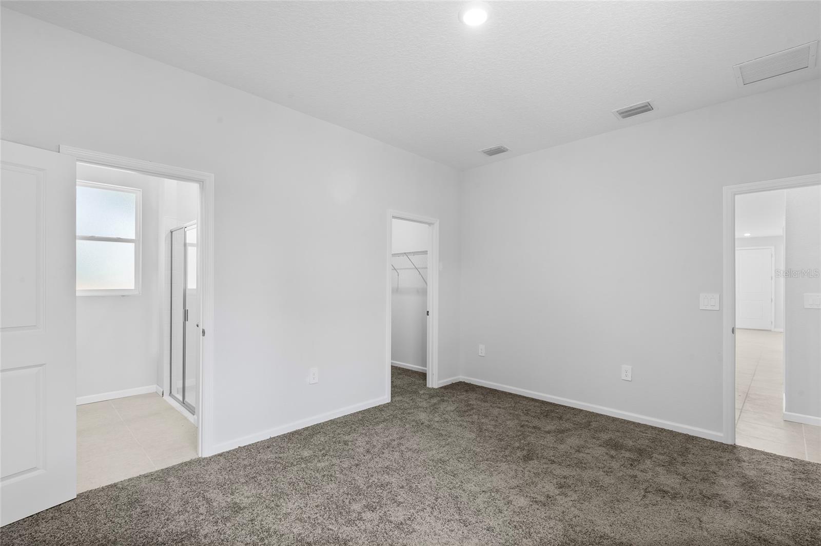 Image 12 of 23 For 6015 Vermont Street