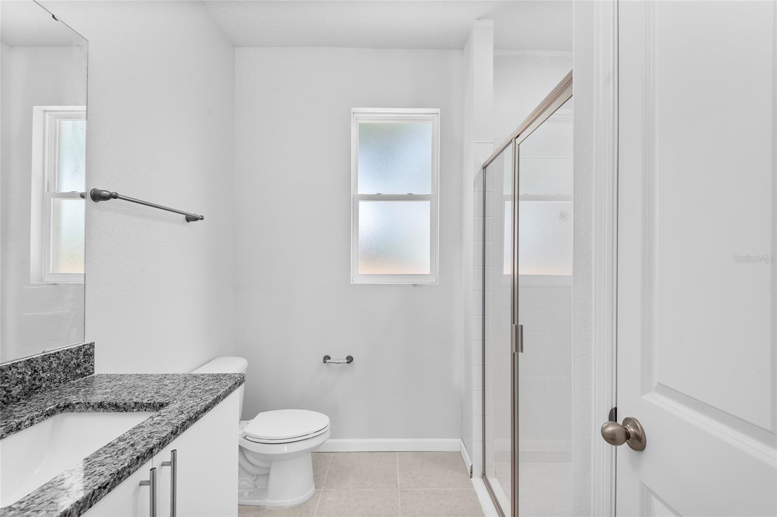 Image 13 of 23 For 6015 Vermont Street