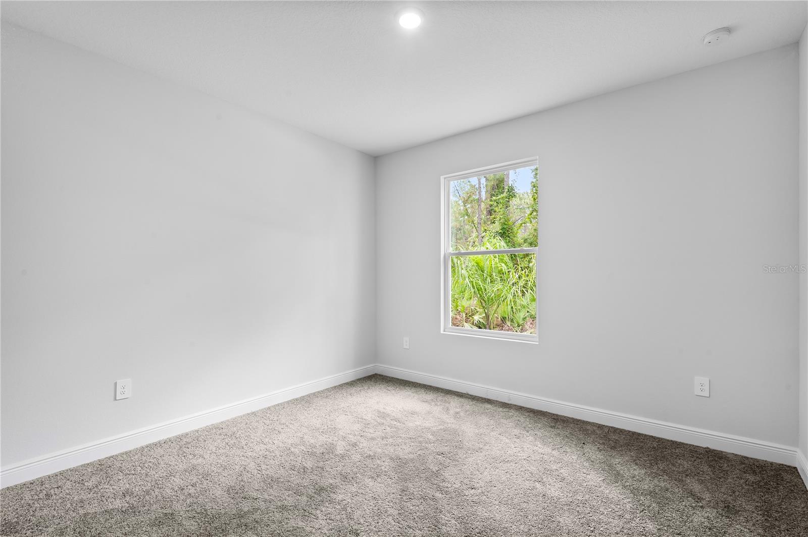 Image 17 of 25 For 30369 Apricot Avenue