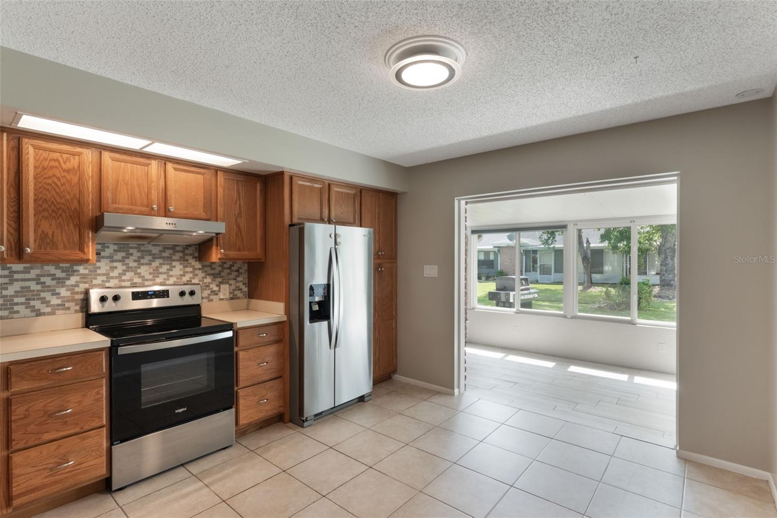 Image 11 of 28 For 1230 Americana Place