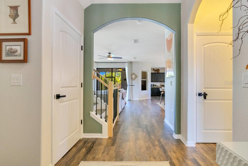 Image 10 of 46 For 8256 Bayview Crossing Drive