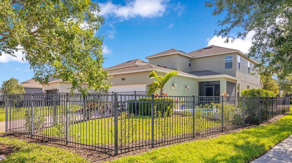 Image 35 of 46 For 8256 Bayview Crossing Drive