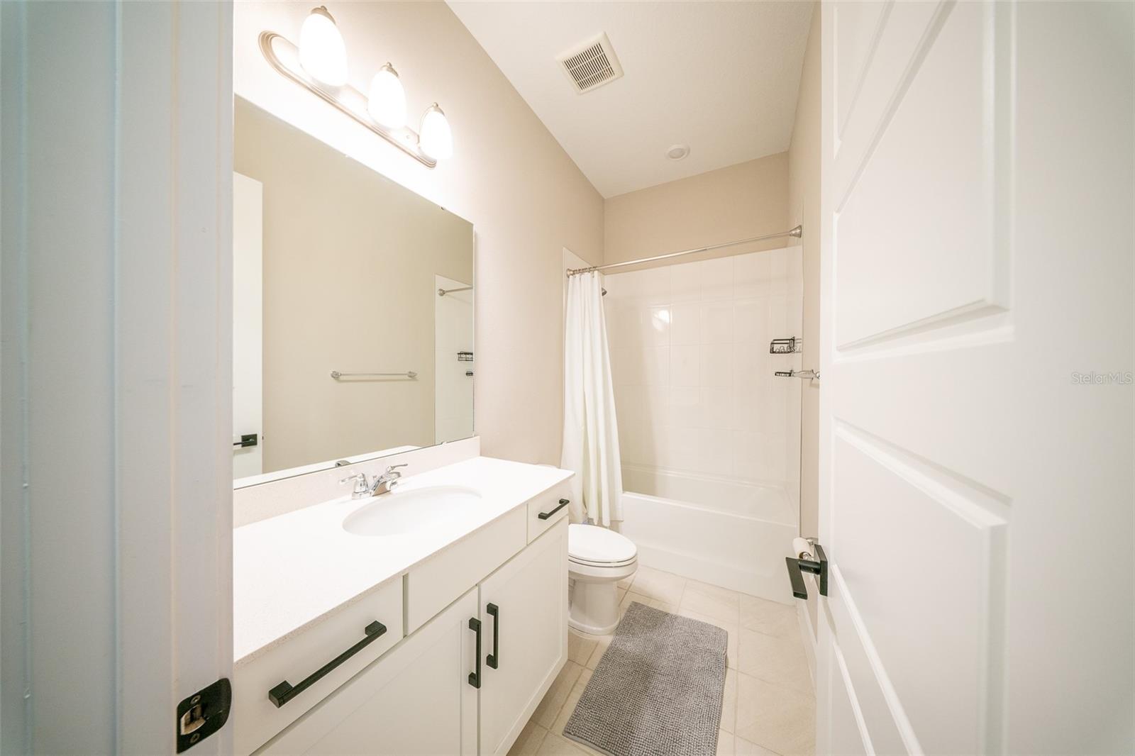 Image 44 of 61 For 16055 Silver Brook Way