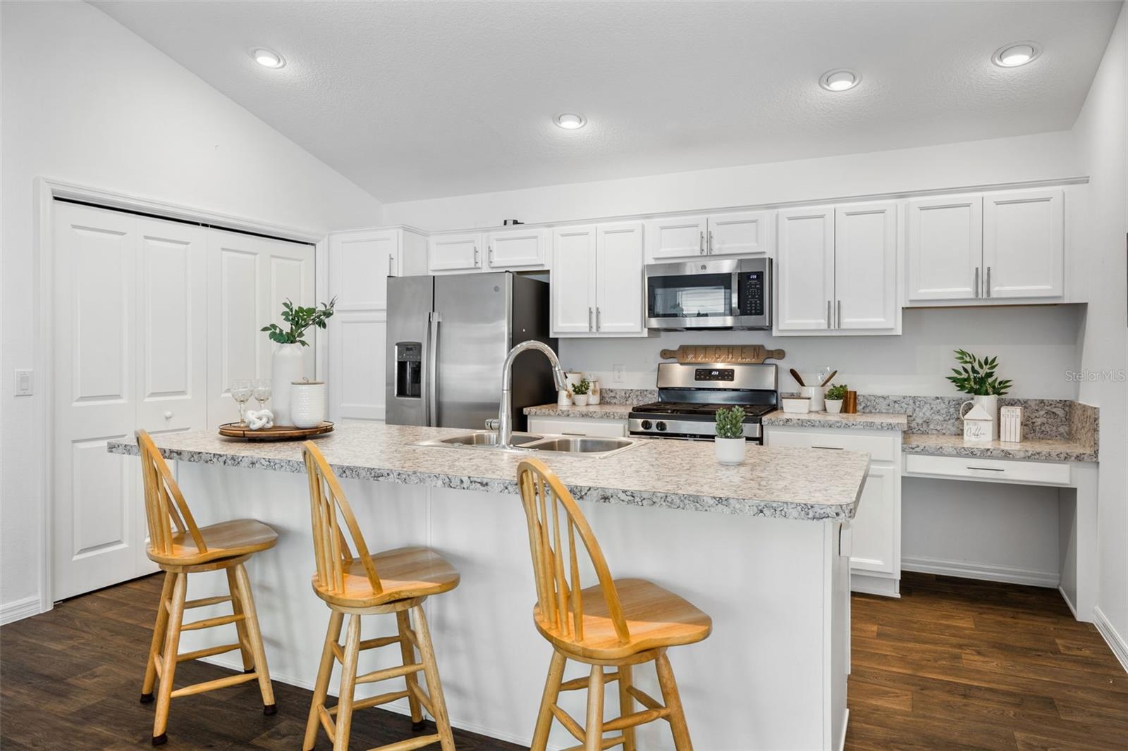 Image 13 of 78 For 6231 Atkinson Lane
