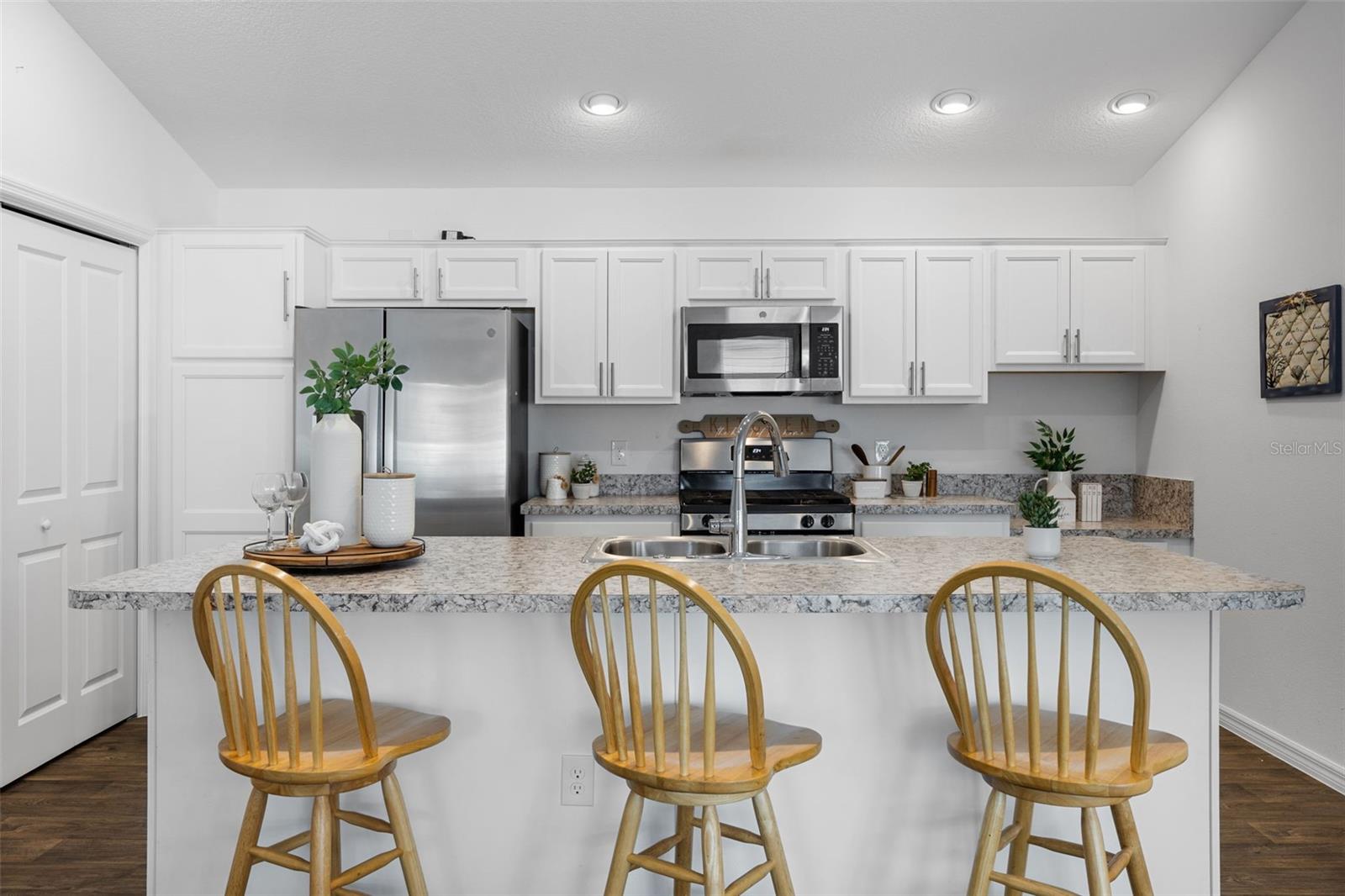 Image 14 of 78 For 6231 Atkinson Lane